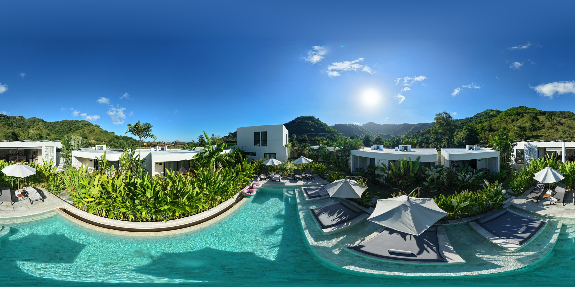 360 view of the Swimming Pool | Amazing Lombok Resort